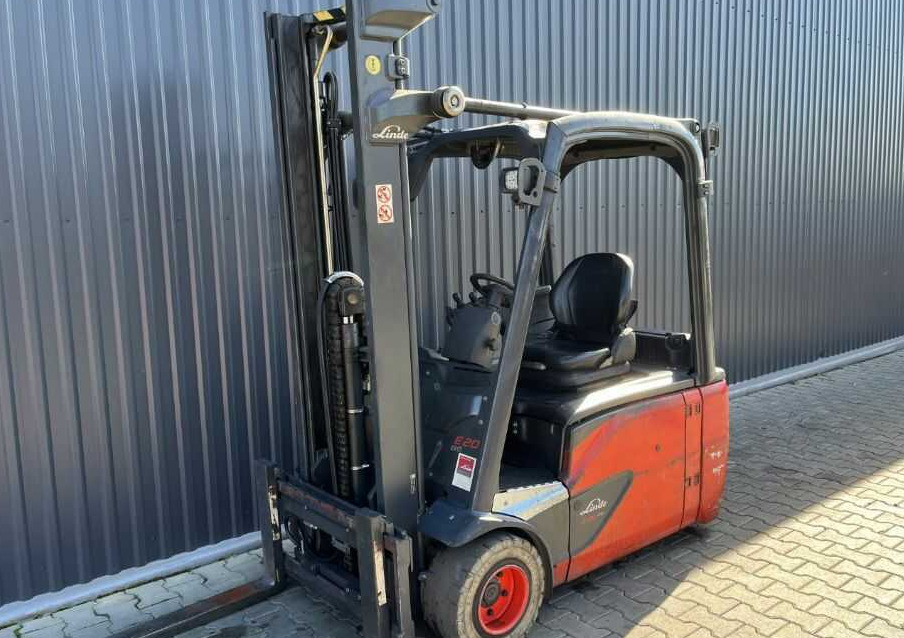 Linde E20L-02 - Електрокар: снимка 1 Linde E20L-02 - Електрокар: снимка 1