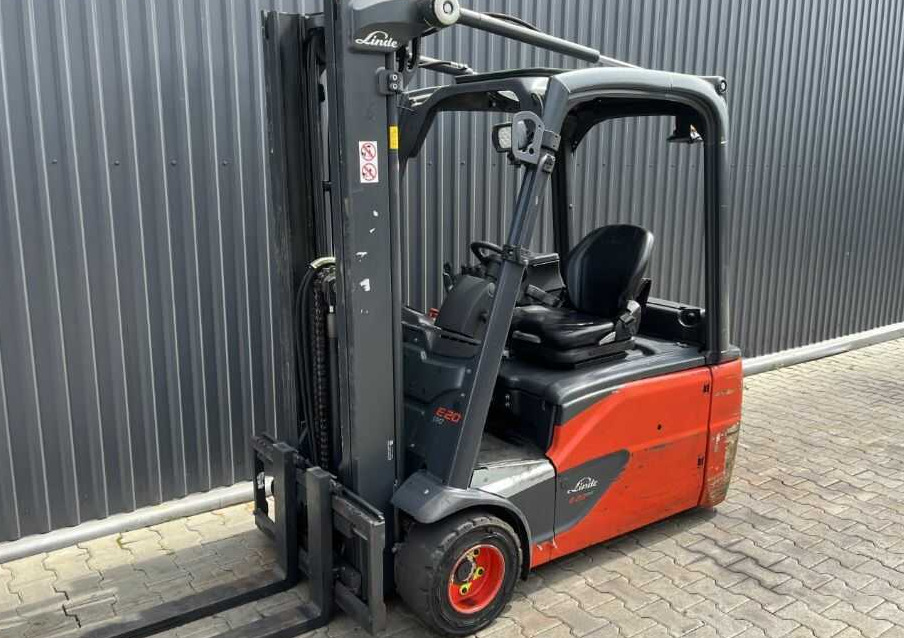 Linde E20L-02 - Електрокар: снимка 1 Linde E20L-02 - Електрокар: снимка 1