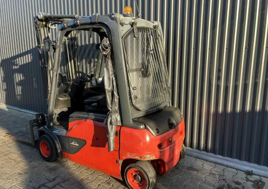 Linde E20PL-02 - Електрокар: снимка 3 Linde E20PL-02 - Електрокар: снимка 3