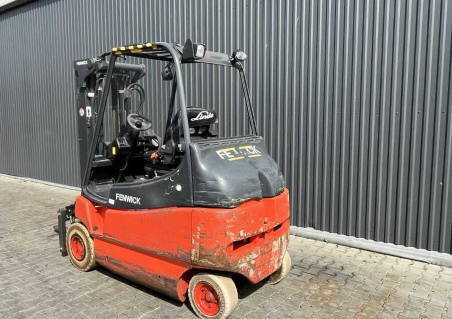 Linde E25 - Електрокар: снимка 3 Linde E25 - Електрокар: снимка 3