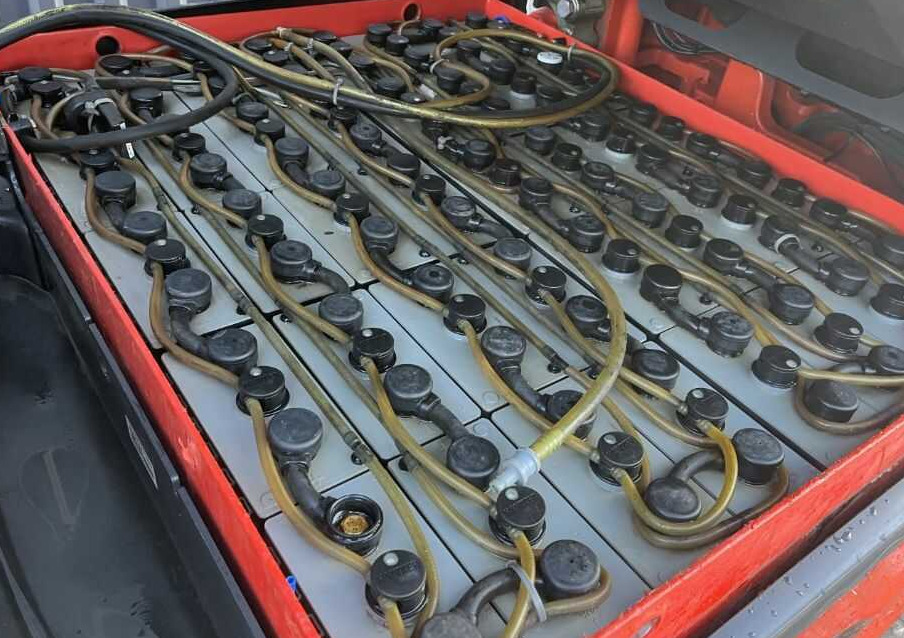 Електрокар Linde E25L-01: снимка 7 Електрокар Linde E25L-01: снимка 7