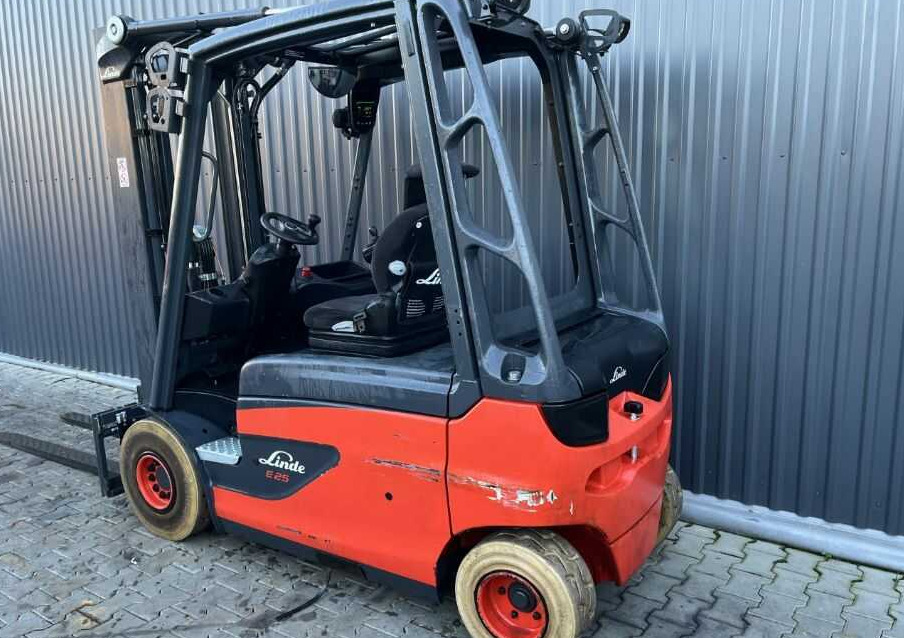 Linde E25L-02 - Електрокар: снимка 3 Linde E25L-02 - Електрокар: снимка 3