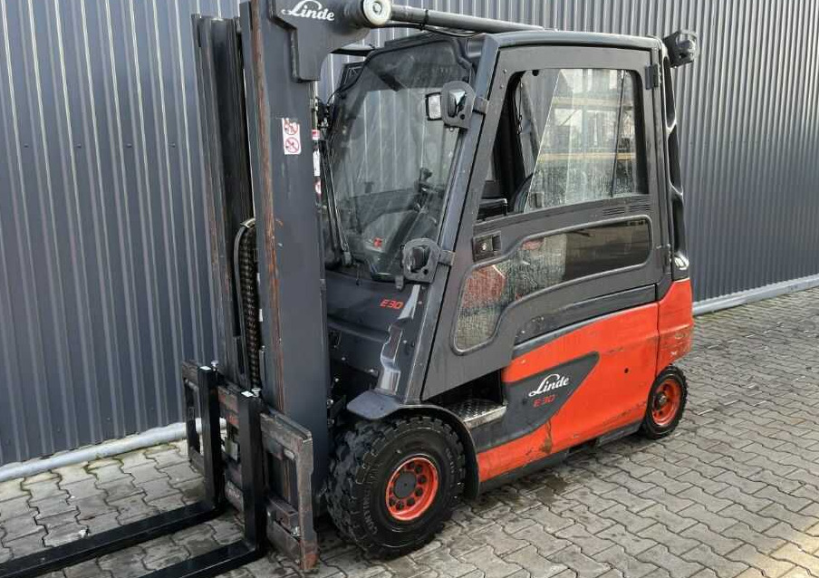 Linde E30L-01 - Електрокар: снимка 1 Linde E30L-01 - Електрокар: снимка 1