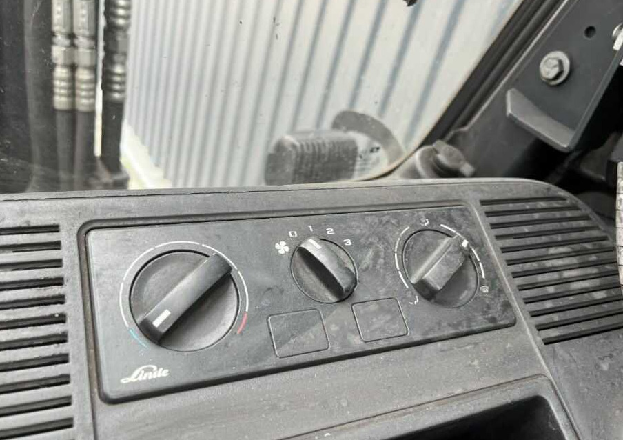 Linde E35HL-01 - Електрокар: снимка 5 Linde E35HL-01 - Електрокар: снимка 5