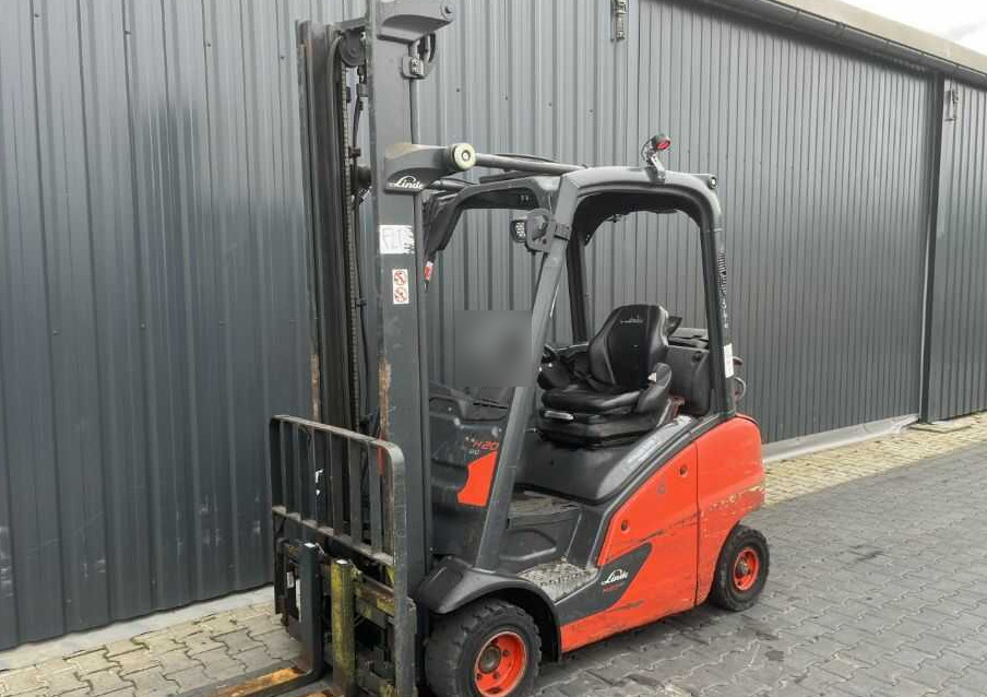 Linde H20T-01 - Газокар: снимка 1 Linde H20T-01 - Газокар: снимка 1