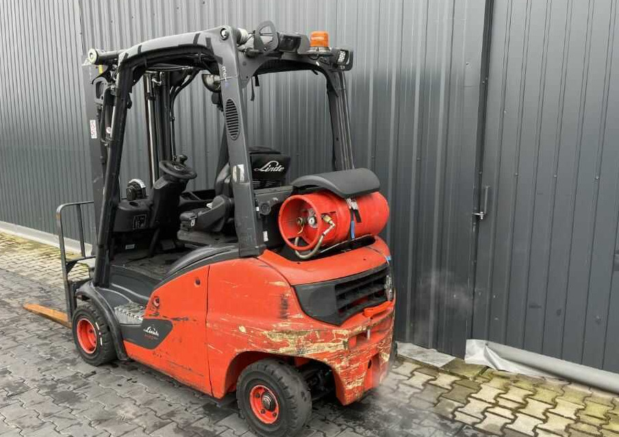 Linde H20T-01 - Газокар: снимка 3 Linde H20T-01 - Газокар: снимка 3