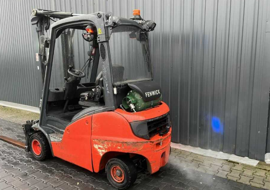 Linde H20T-01 - Газокар: снимка 3 Linde H20T-01 - Газокар: снимка 3