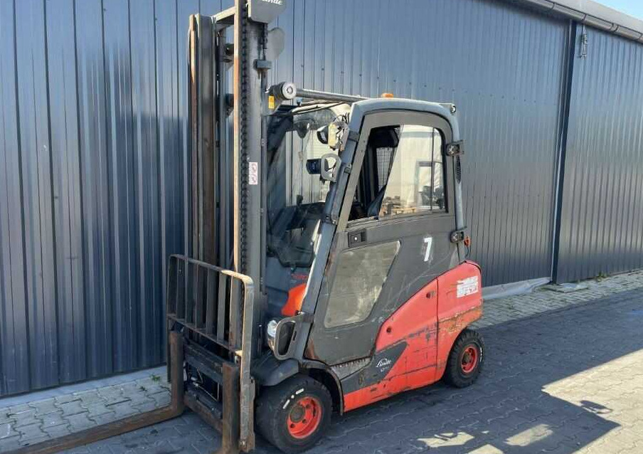 Linde H20T-01 - Газокар: снимка 1 Linde H20T-01 - Газокар: снимка 1