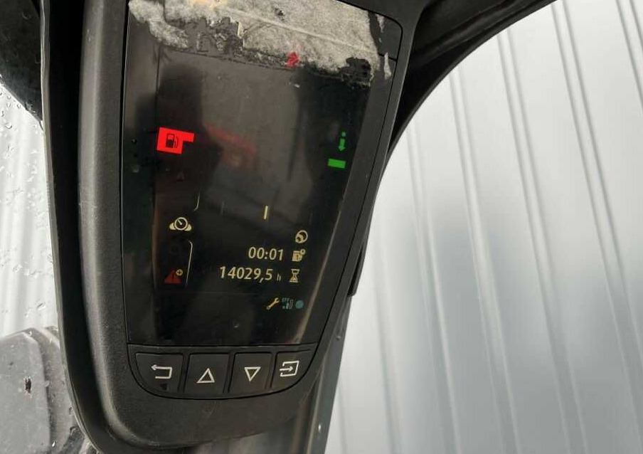 Linde H20T-01 - Газокар: снимка 5 Linde H20T-01 - Газокар: снимка 5