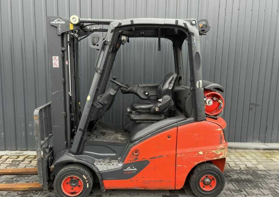 Linde H20T-01 - Газокар: снимка 2 Linde H20T-01 - Газокар: снимка 2