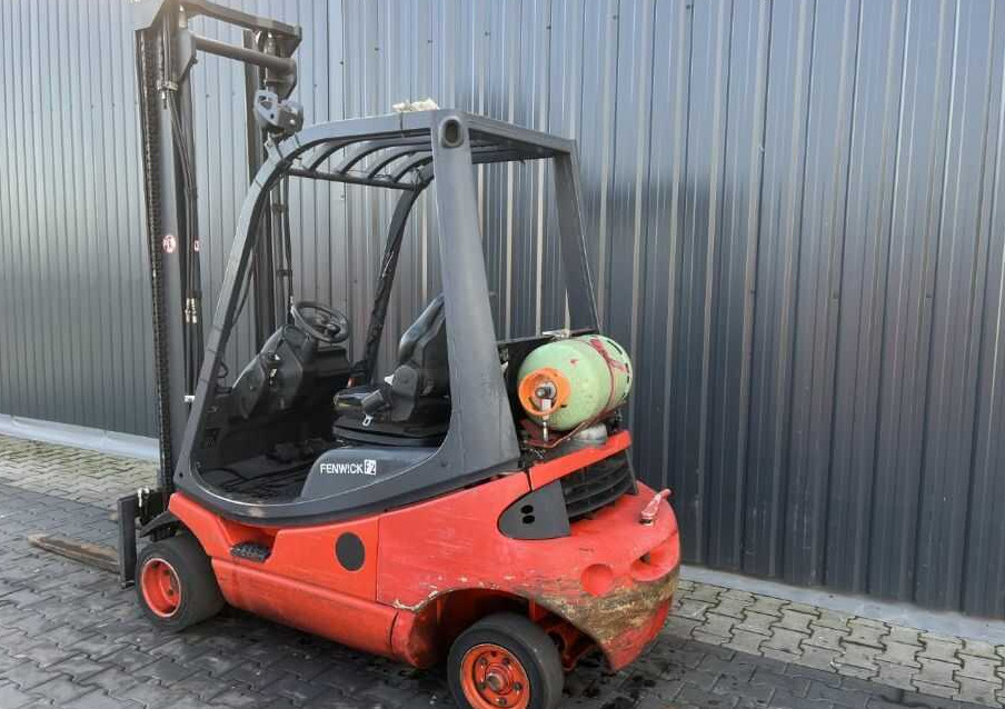 Linde H20T-03 - Газокар: снимка 3 Linde H20T-03 - Газокар: снимка 3