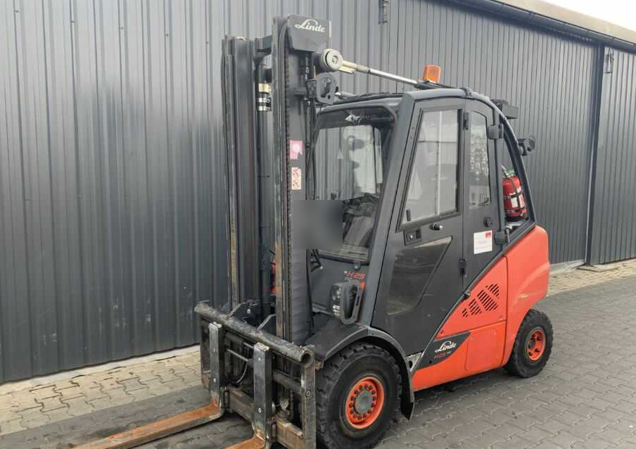 Linde H25D-02/600 - Дизелов мотокар: снимка 1 Linde H25D-02/600 - Дизелов мотокар: снимка 1