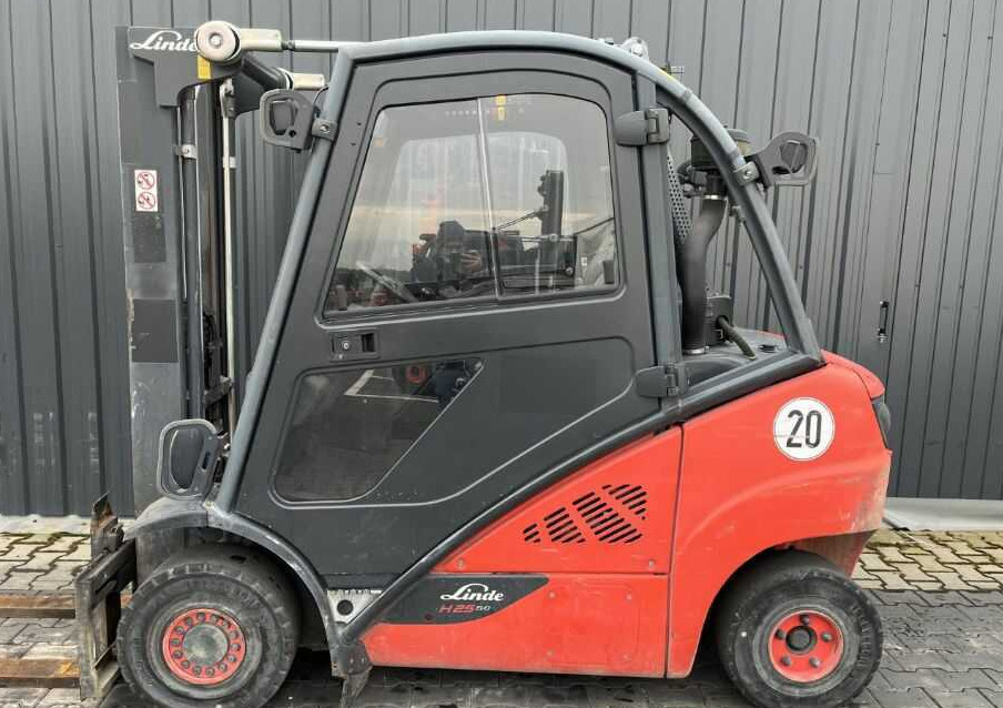 Linde H25D-02 - Дизелов мотокар: снимка 3 Linde H25D-02 - Дизелов мотокар: снимка 3