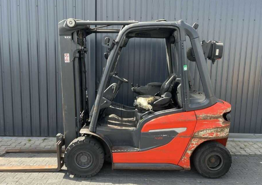 Linde H25D - Дизелов мотокар: снимка 2 Linde H25D - Дизелов мотокар: снимка 2