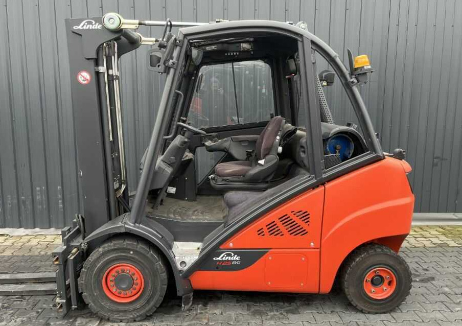 Linde H25T-02/600 - Газокар: снимка 2 Linde H25T-02/600 - Газокар: снимка 2