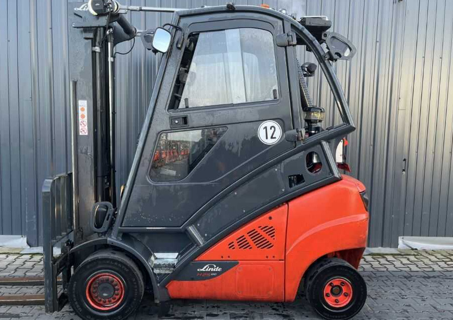 Linde H25T-02/600 - Газокар: снимка 2 Linde H25T-02/600 - Газокар: снимка 2