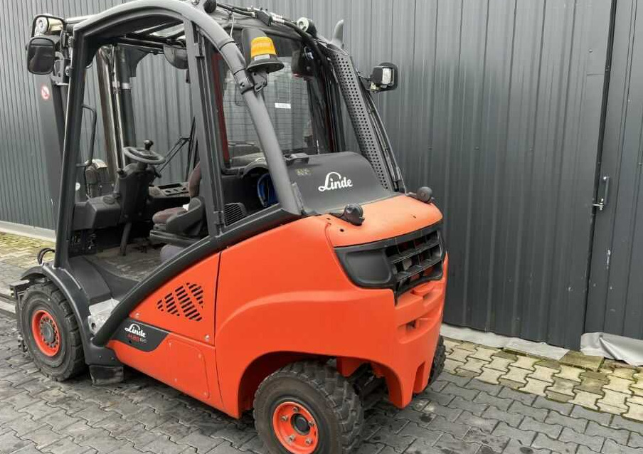 Linde H25T-02/600 - Газокар: снимка 3 Linde H25T-02/600 - Газокар: снимка 3