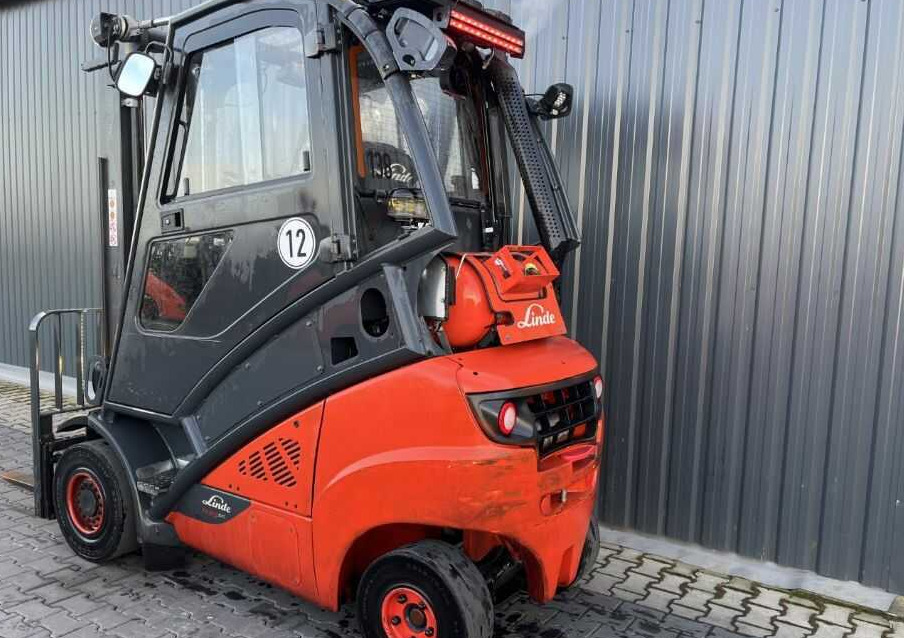 Linde H25T-02/600 - Газокар: снимка 3 Linde H25T-02/600 - Газокар: снимка 3