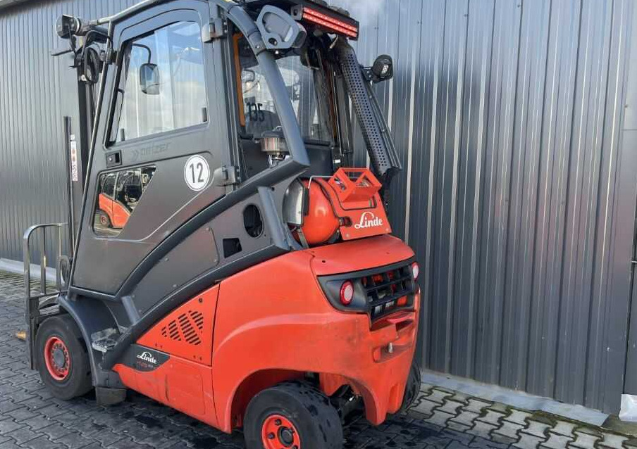 Linde H25T-02/600 - Газокар: снимка 3 Linde H25T-02/600 - Газокар: снимка 3