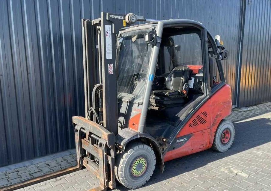 Linde H25T-02 - Газокар: снимка 1 Linde H25T-02 - Газокар: снимка 1