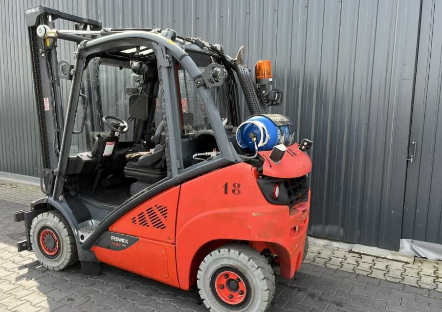 Linde H25T-02 - Газокар: снимка 3 Linde H25T-02 - Газокар: снимка 3