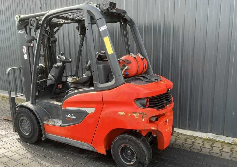 Linde H30T-01 - Газокар: снимка 3 Linde H30T-01 - Газокар: снимка 3
