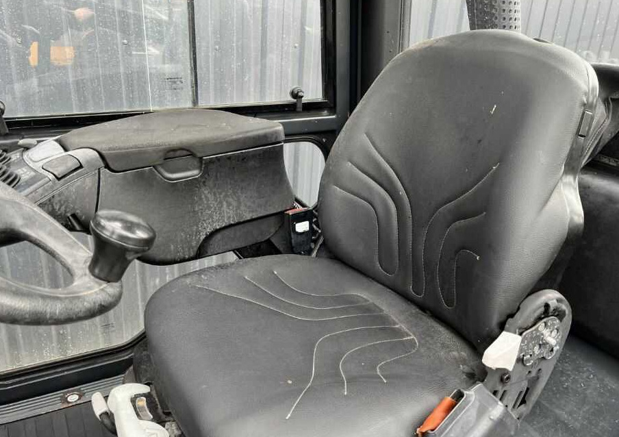 Linde H30T-02 - Газокар: снимка 2 Linde H30T-02 - Газокар: снимка 2