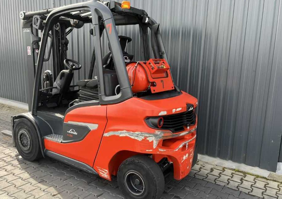 Linde H35T-01 - Газокар: снимка 3 Linde H35T-01 - Газокар: снимка 3