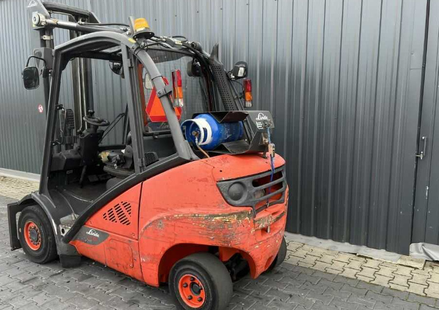 Linde H35T-01 - Газокар: снимка 3 Linde H35T-01 - Газокар: снимка 3