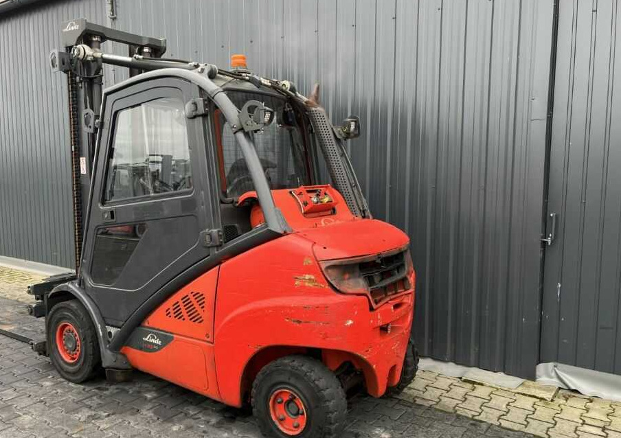 Linde H35T-02 - Газокар: снимка 3 Linde H35T-02 - Газокар: снимка 3