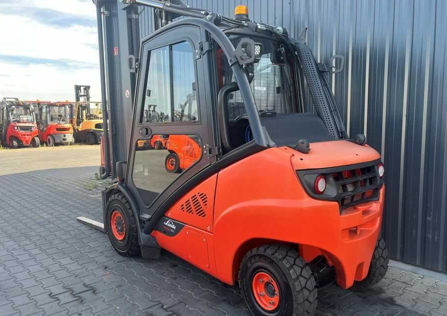 Linde H35T-02 - Газокар: снимка 3 Linde H35T-02 - Газокар: снимка 3