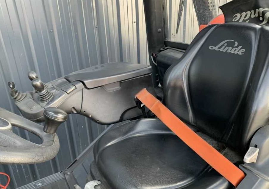 Газокар Linde H35T-02: снимка 7