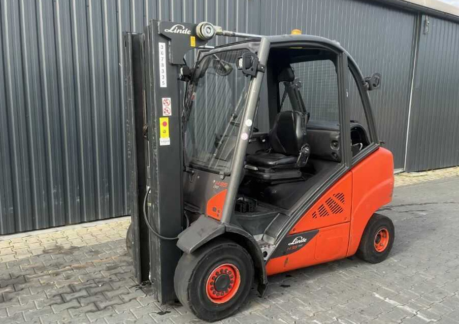 Linde H35T-02 - Газокар: снимка 1 Linde H35T-02 - Газокар: снимка 1