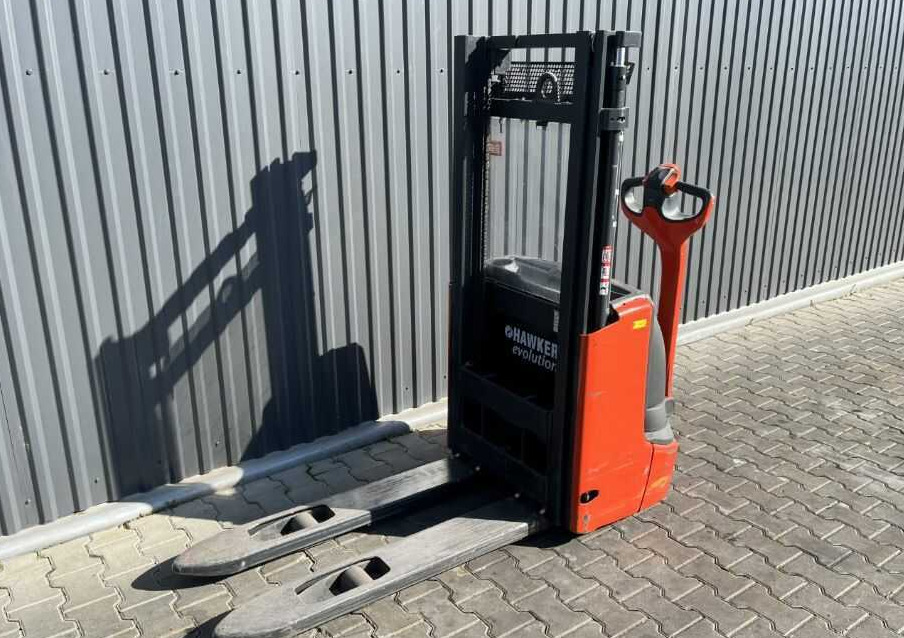 Linde L10B - Стакер: снимка 1 Linde L10B - Стакер: снимка 1