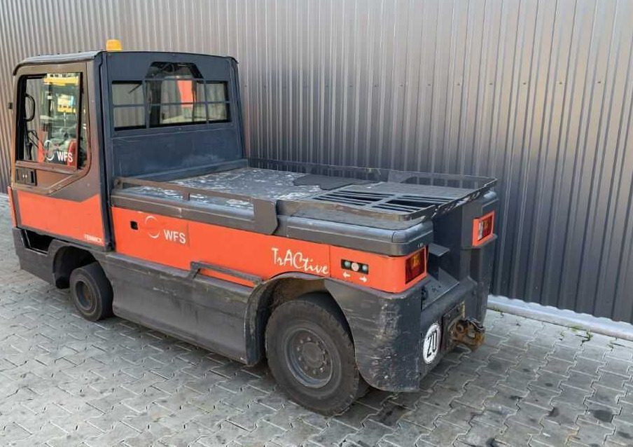 Linde P250 - Електрически влекач: снимка 3 Linde P250 - Електрически влекач: снимка 3