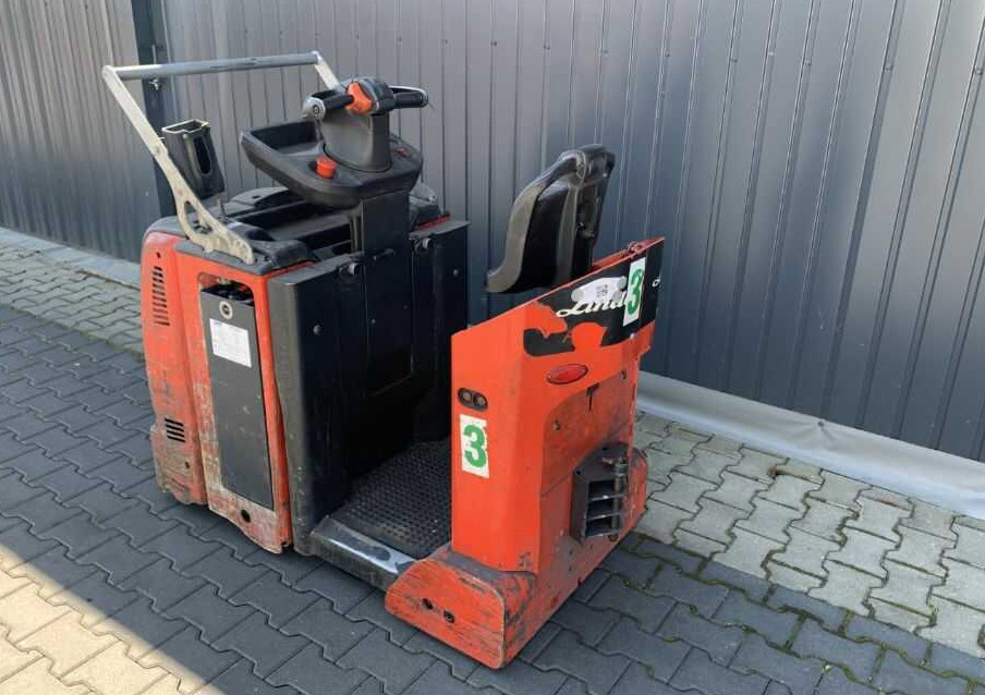 Linde P30C - Електрически влекач: снимка 3 Linde P30C - Електрически влекач: снимка 3