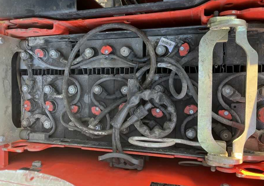 Linde P30C - Електрически влекач: снимка 2 Linde P30C - Електрически влекач: снимка 2