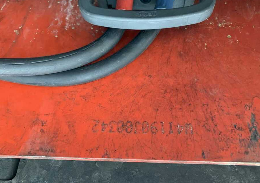 Linde P30C - Електрически влекач: снимка 4 Linde P30C - Електрически влекач: снимка 4