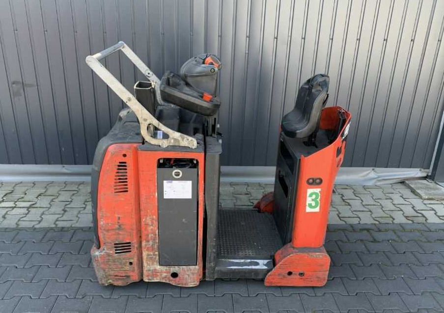 Linde P30C - Електрически влекач: снимка 2 Linde P30C - Електрически влекач: снимка 2
