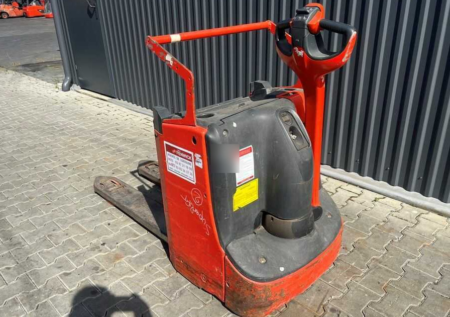 Linde T16L - Палетна количка: снимка 3 Linde T16L - Палетна количка: снимка 3