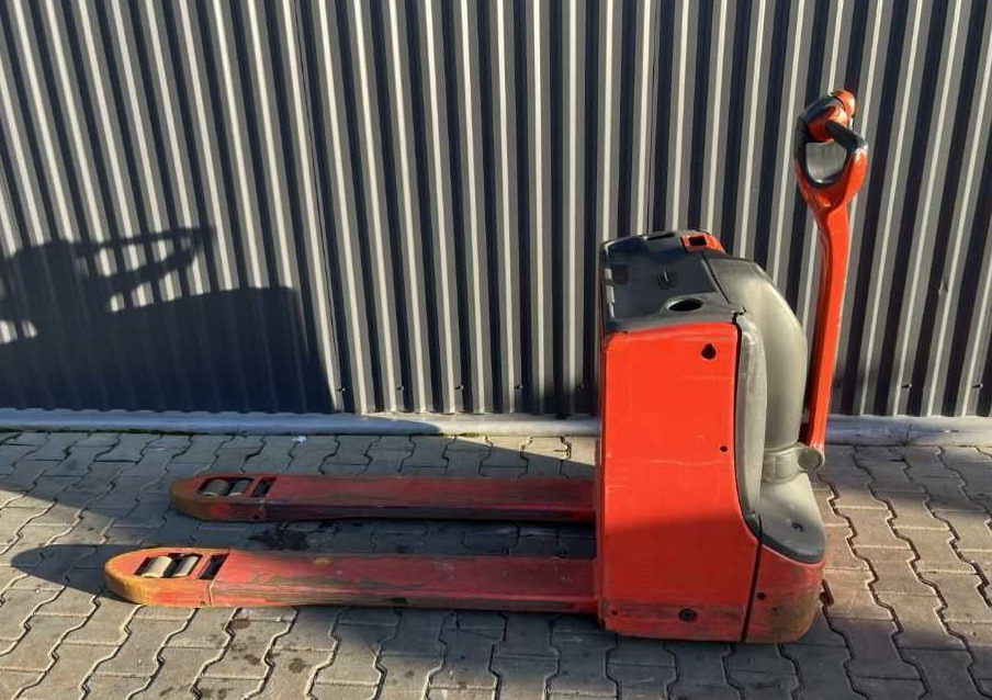 Linde T18 - Палетна количка: снимка 2 Linde T18 - Палетна количка: снимка 2