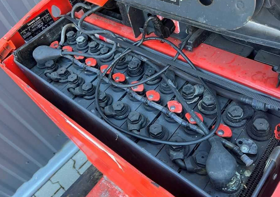 Linde T18 - Палетна количка: снимка 4 Linde T18 - Палетна количка: снимка 4