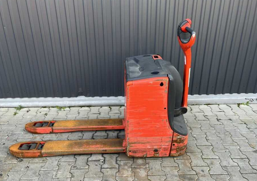 Linde T18 - Палетна количка: снимка 2 Linde T18 - Палетна количка: снимка 2