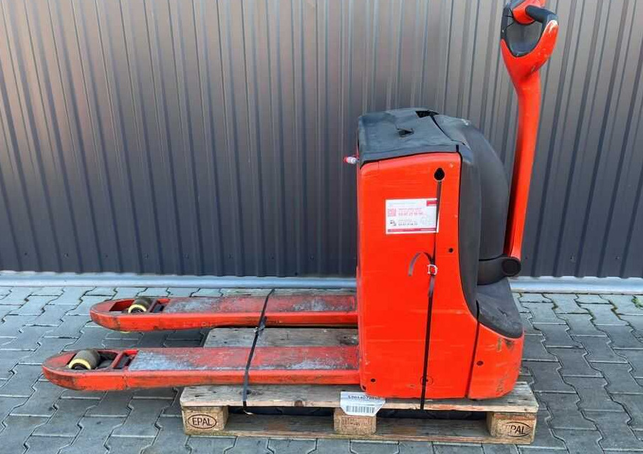 Linde T20 - Палетна количка: снимка 2 Linde T20 - Палетна количка: снимка 2