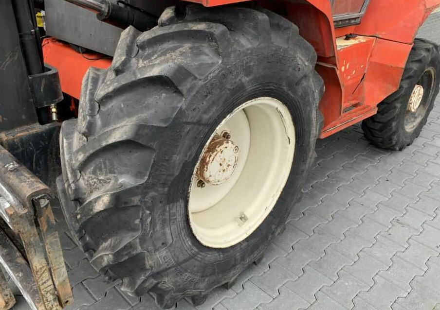 Manitou M30-4 - Дизелов мотокар: снимка 2 Manitou M30-4 - Дизелов мотокар: снимка 2