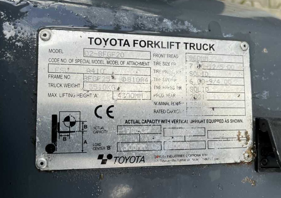 Toyota 8FGF20 - Газокар: снимка 4 Toyota 8FGF20 - Газокар: снимка 4