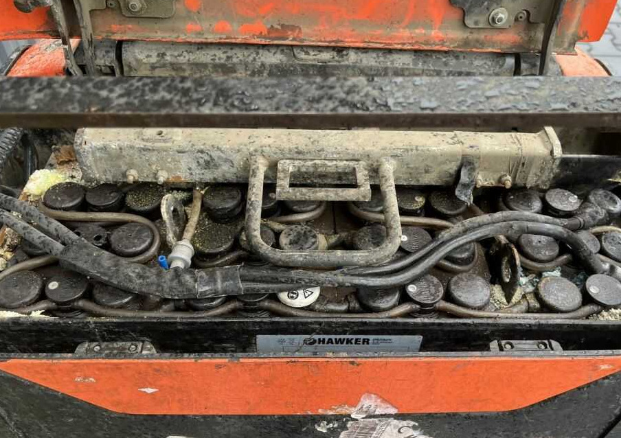 Toyota LPE200 - Палетна количка: снимка 5 Toyota LPE200 - Палетна количка: снимка 5