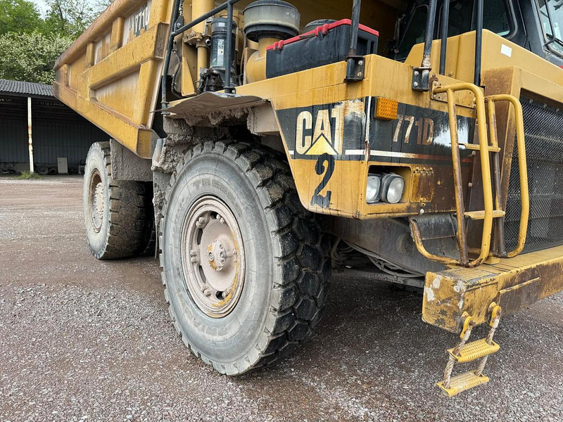 Caterpillar 771D - Кариерен самосвал: снимка 4 Caterpillar 771D - Кариерен самосвал: снимка 4