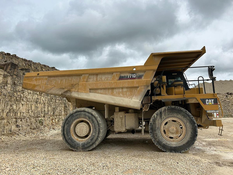 Caterpillar 771D - Кариерен самосвал: снимка 3 Caterpillar 771D - Кариерен самосвал: снимка 3