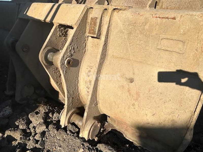 Caterpillar 973D - Кофа: снимка 4 Caterpillar 973D - Кофа: снимка 4